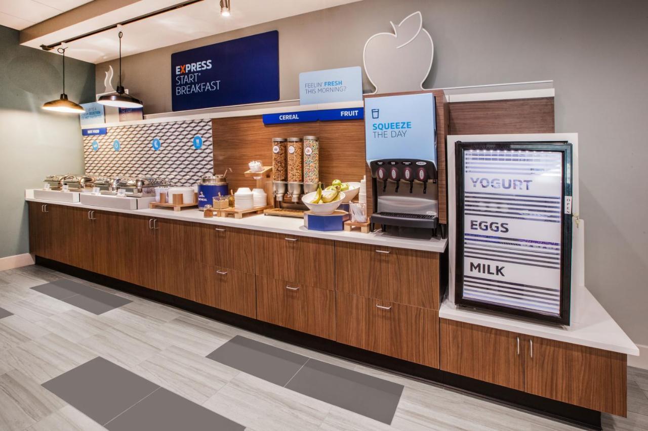 Holiday Inn Express - Kansas City Downtown By Ihg Eksteriør billede